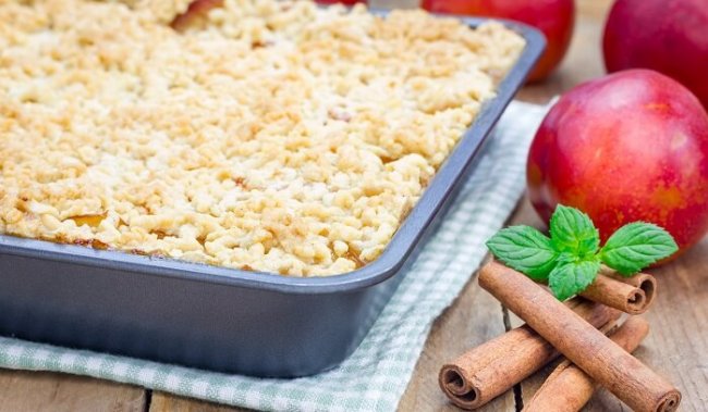 Apple Crumb Cake-Wholesome Eating in Recovery Apple Crumb Cake-Wholesome Eating in Recovery